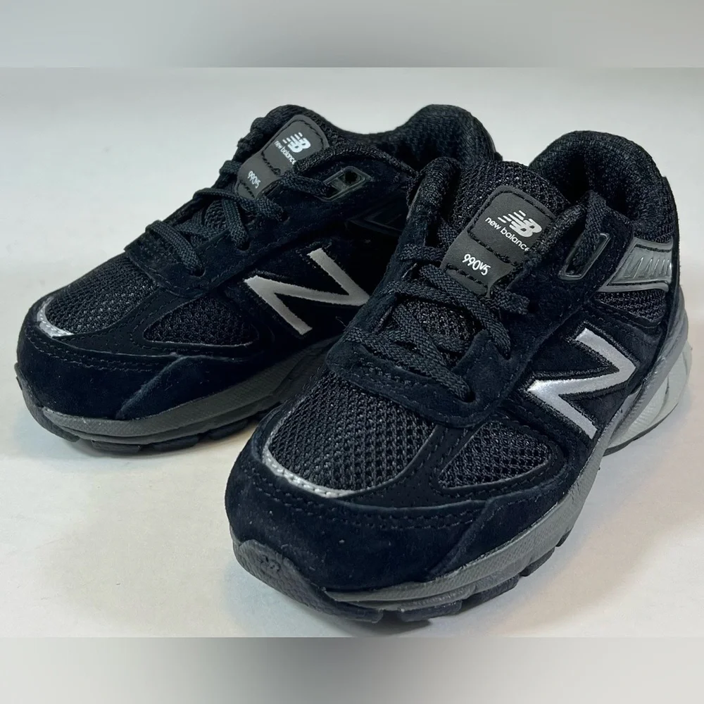 🆕New Balance 990 V5 Infant Sneakers — Size 5.5 US (Black)